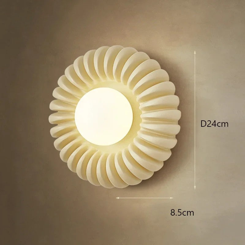 Runde Wandlampe mit Milchglas – Dekoratives Design für Wohn- und Schlafzimmer