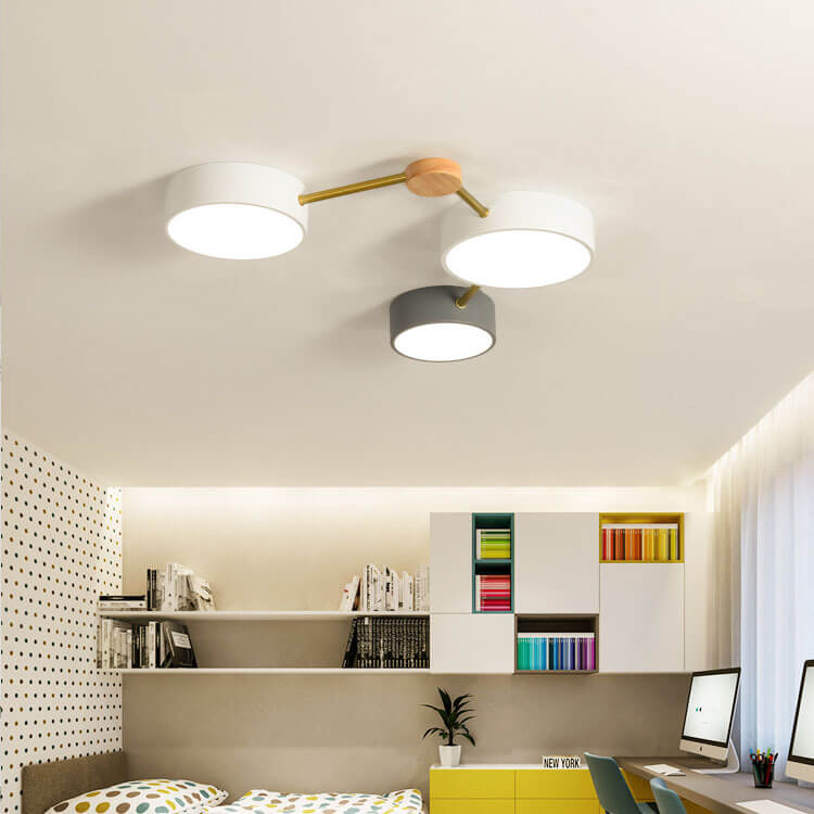 Scandinavian LED ceiling light made of wood and metal