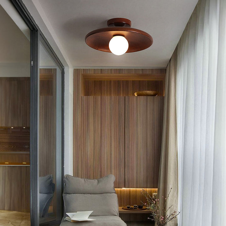 Nordic-style wooden ceiling light – round, minimalist &amp; modern