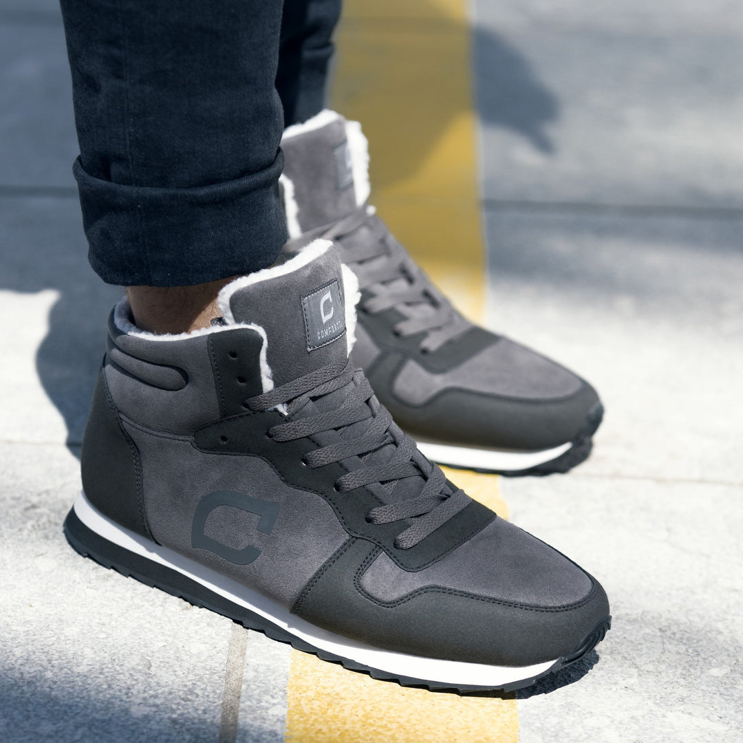 Men's winter shoes with warm lining and non-slip sole