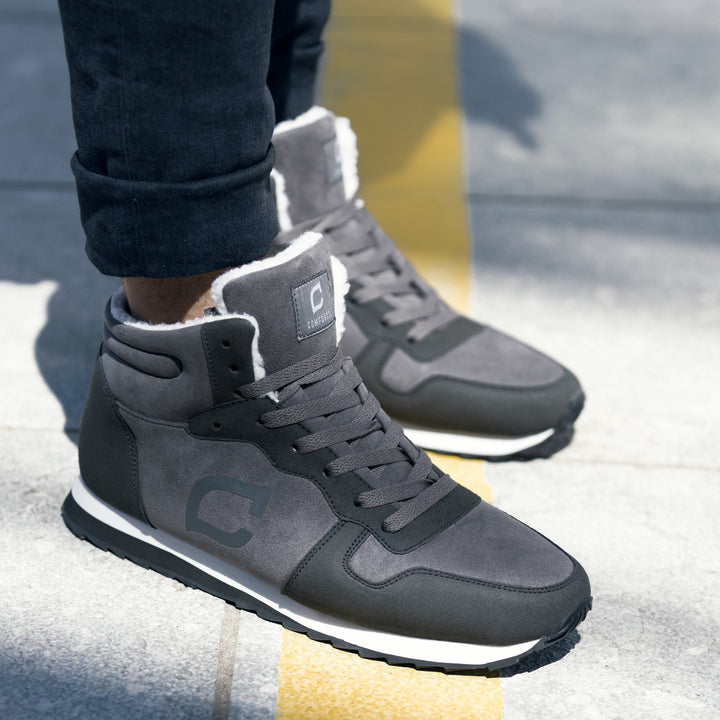 Men's winter shoes with warm lining and non-slip sole