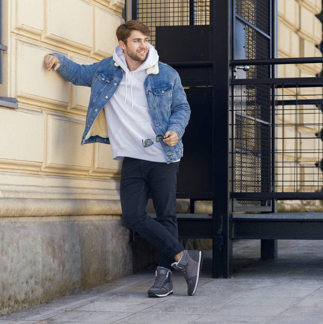 Men's winter shoes with warm lining and non-slip sole