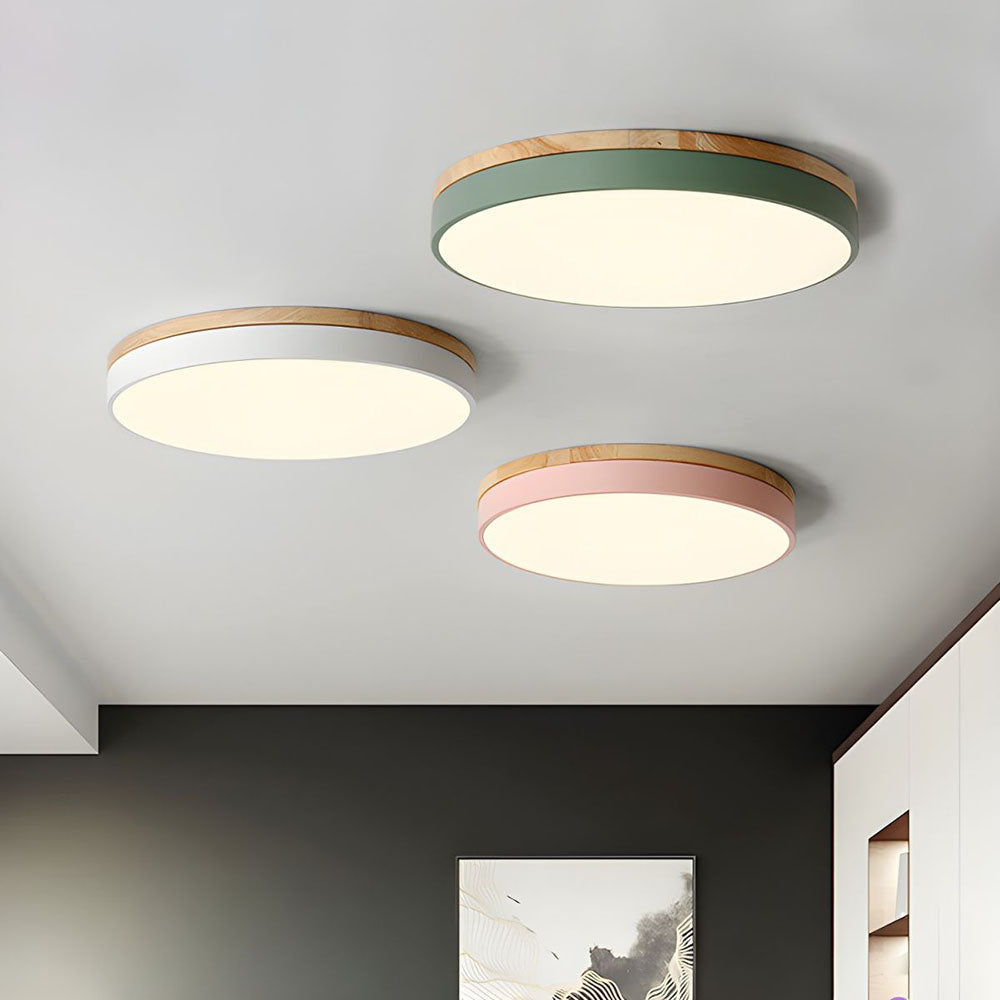 Modern LED ceiling light with a round design for living rooms and bedrooms