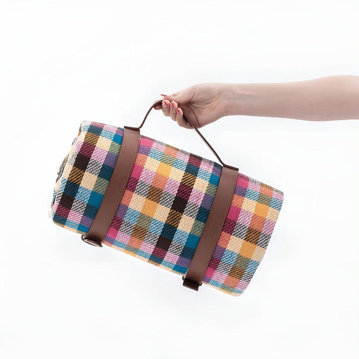 Waterproof foldable picnic blanket for outdoor use
