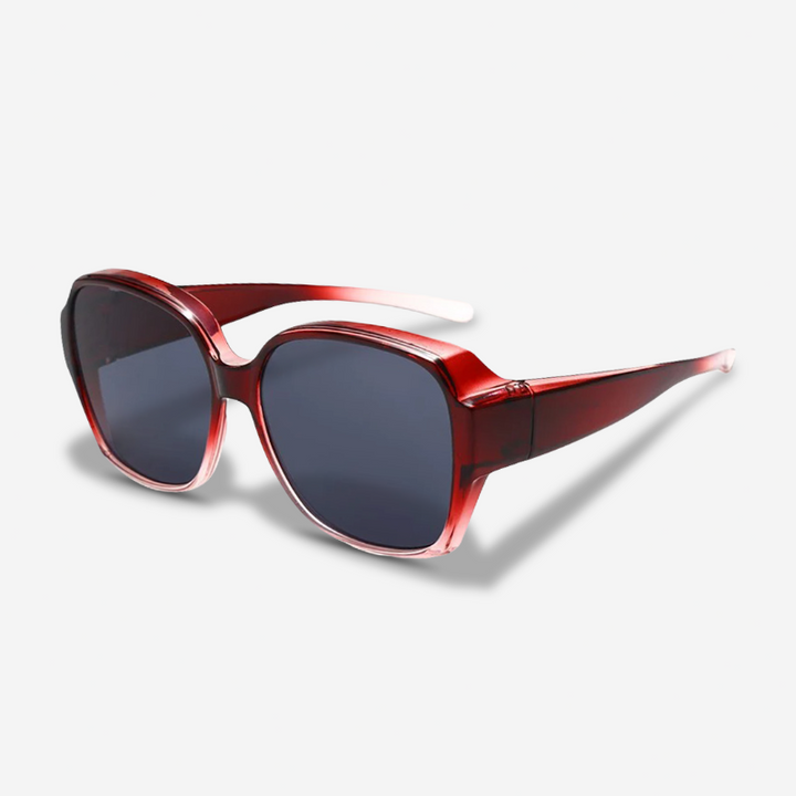 Clip-on sunglasses – stylish UV protection in an instant.