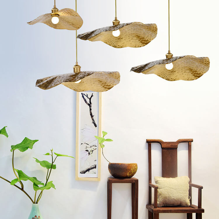 Pendant lamp in lotus leaf shape made of gold and bronze 
