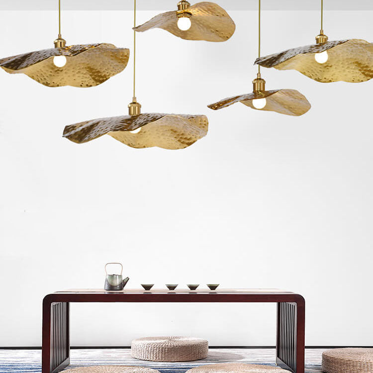 Pendant lamp in lotus leaf shape made of gold and bronze 
