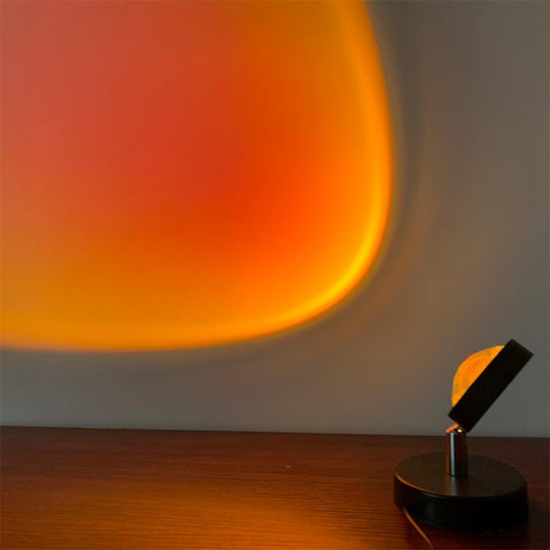Retro Sunset Table Lamp – Stylish LED Mood Lamp in Vintage Design