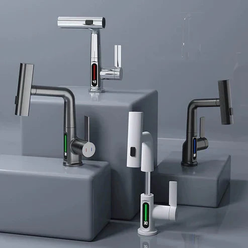 Flexible kitchen faucet with display – 360° rotatable &amp; 5 spray patterns