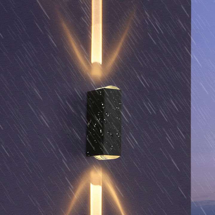 Rectangular LED outdoor wall light – waterproof, dimmable &amp; modern