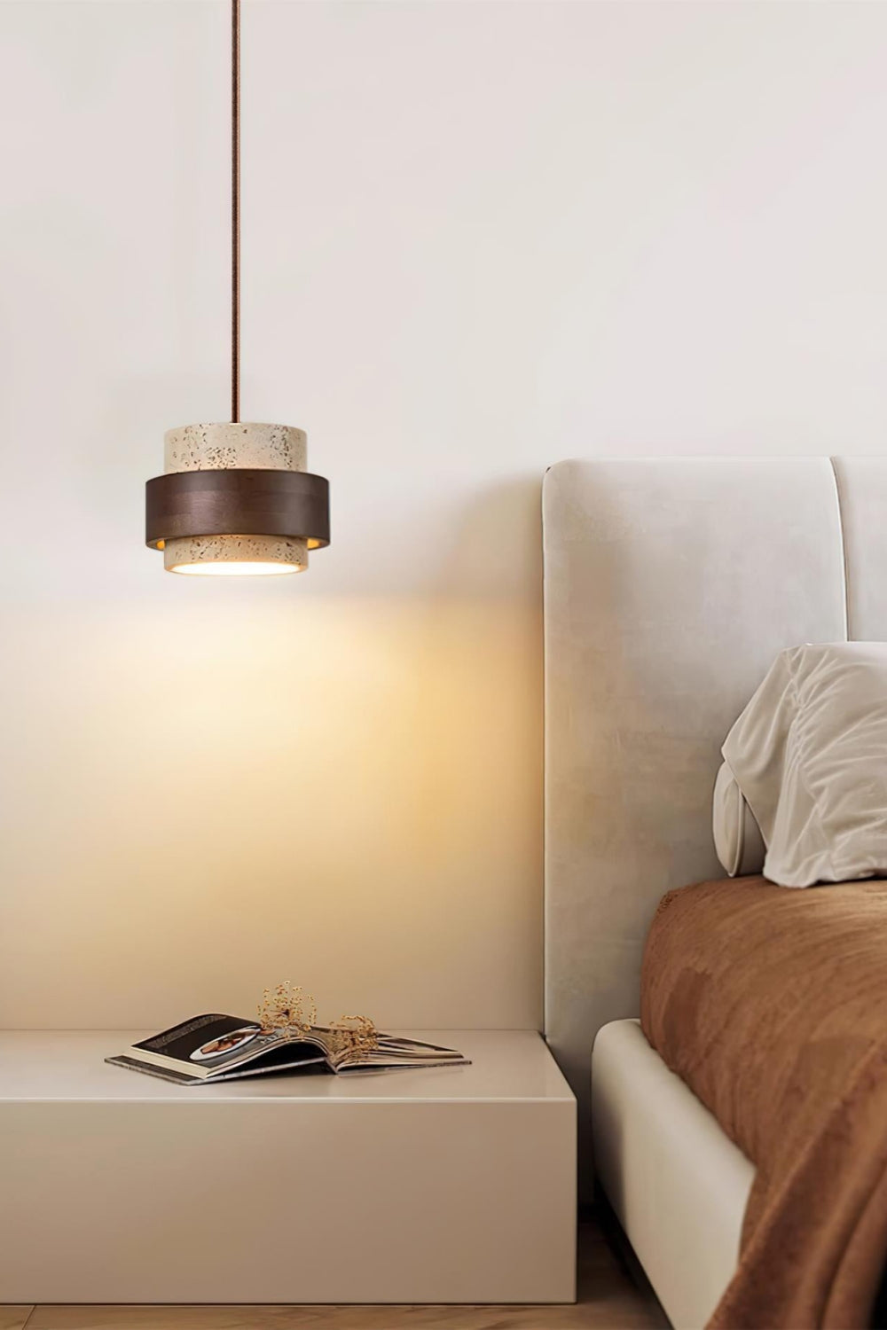 Cylindrical travertine pendant light – Modern design with natural stone structure