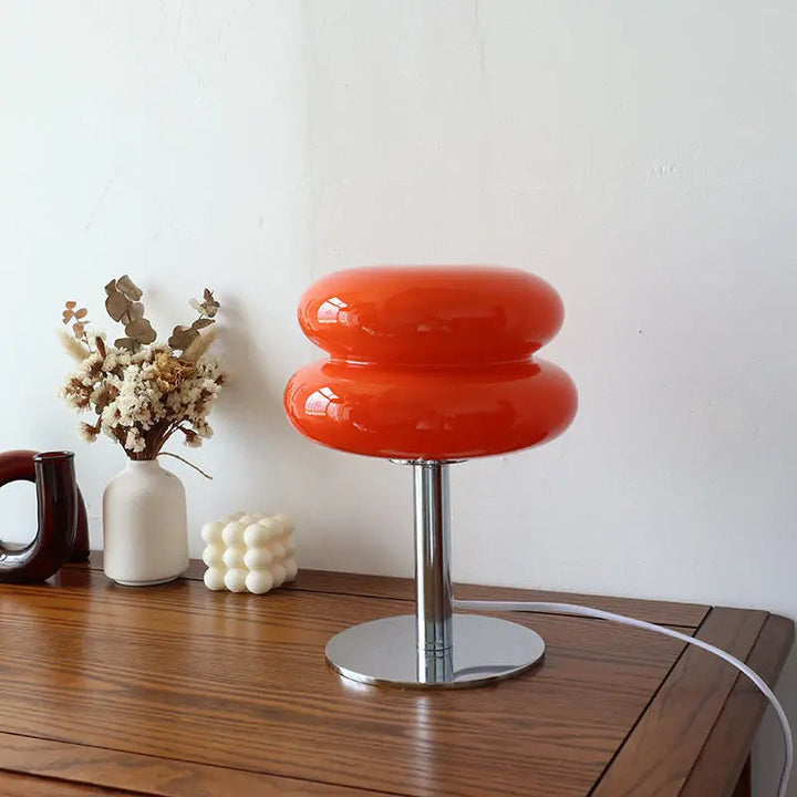 Bauhaus table lamp in Italian design – Dimmable &amp; Stylish