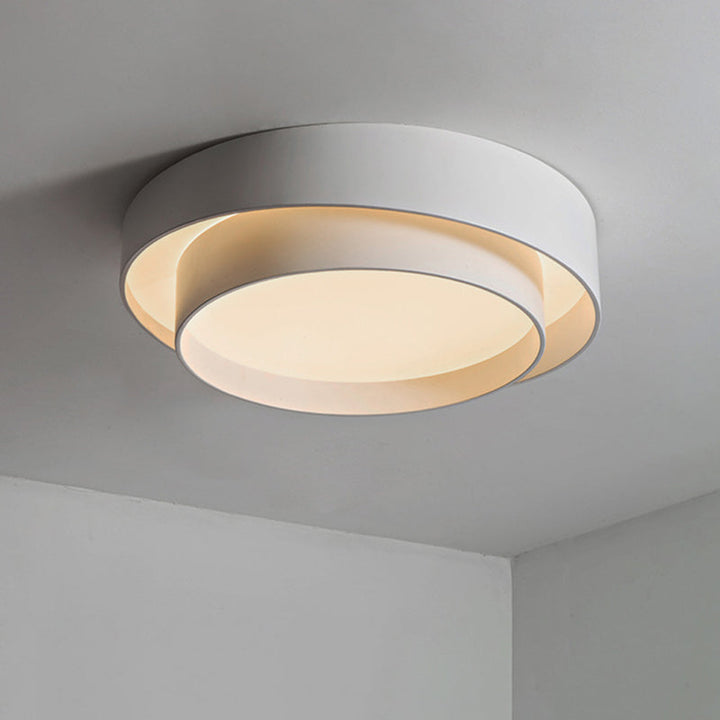 Round LED ceiling light in Nordic style for bedroom and hallway