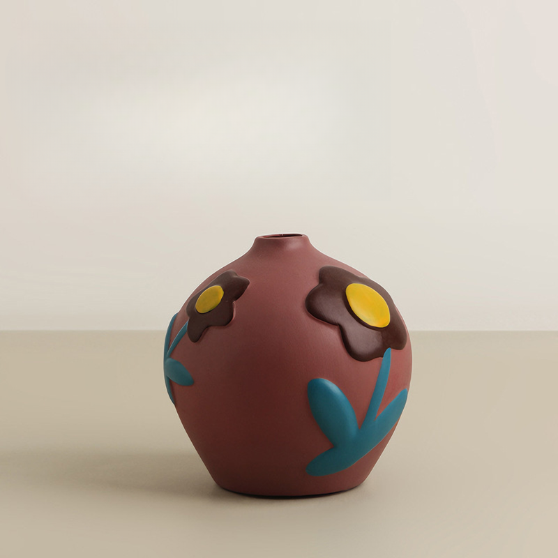 Blumenvase mit handbemaltem Keramikdesign
