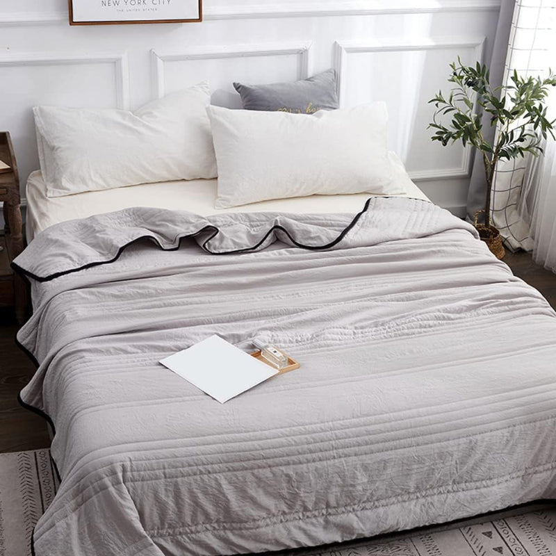 Cooling summer blanket – Breathable blanket for refreshing nights