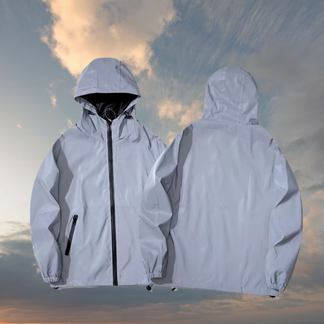 Unisex reflective jacket with a modern design 