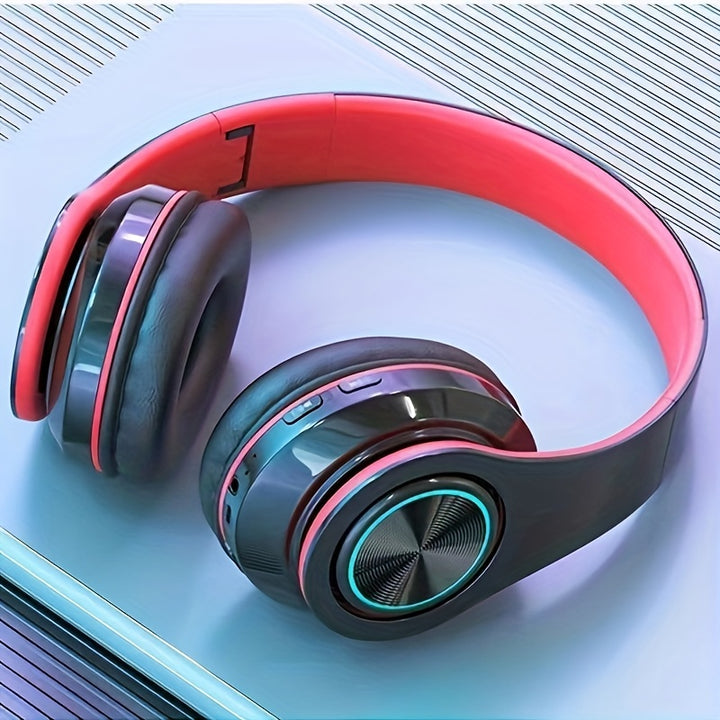 Headband headphones with microphone, card slot and wireless Bluetooth mode