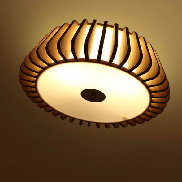 Round ceiling light in wood look, Nordic style 