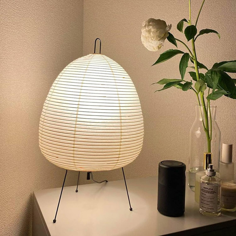 Japanese rice paper lamp – Minimalist design &amp; soft light for tranquil rooms