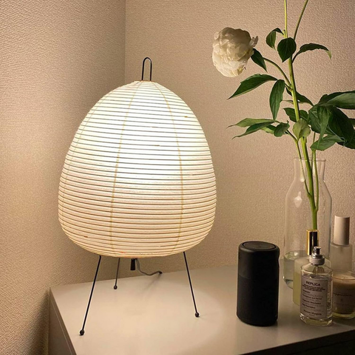 Japanese rice paper lamp – Minimalist design &amp; soft light for tranquil rooms