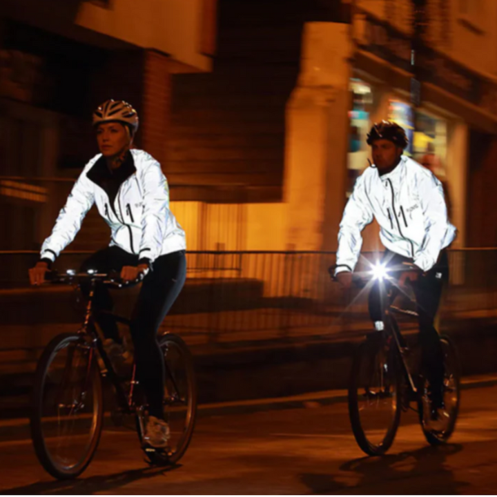 Unisex reflective jacket with a modern design 