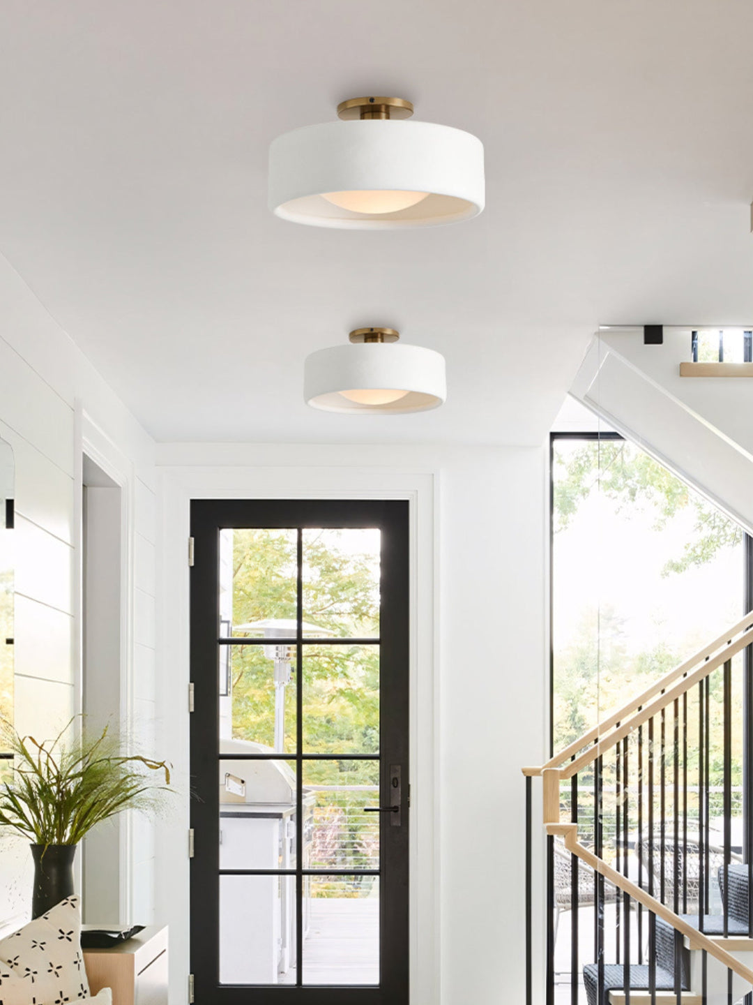 Porcelain ceiling light – Modern flush mount lamp with metal base