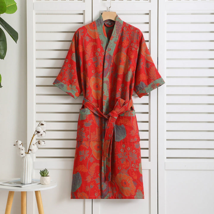 Soft printed bathrobe with retro pattern
