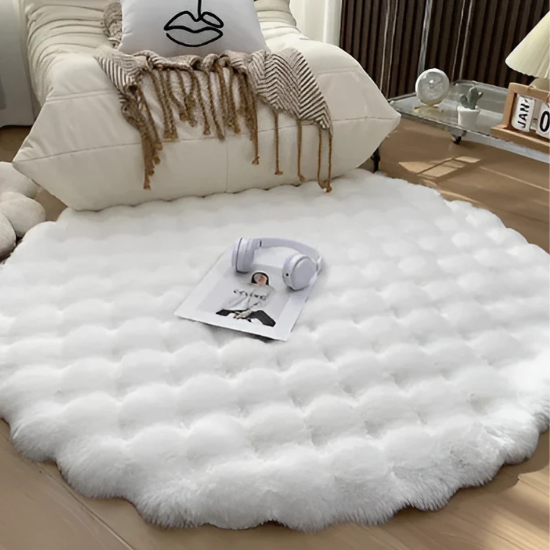 Runder Teppich aus Fleece als dekoratives Wohnaccessoire