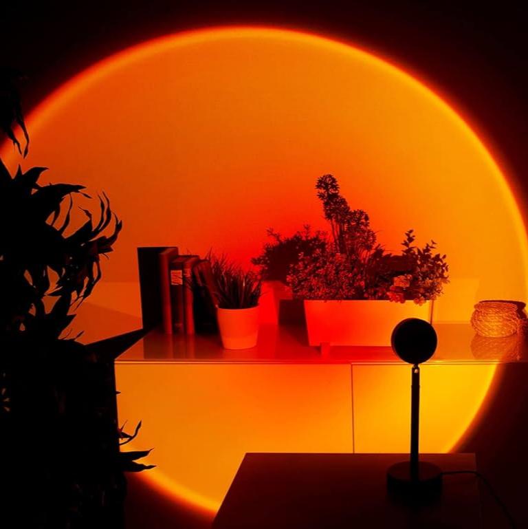 Atmospheric LED sunset lamp for warm lighting moments 
