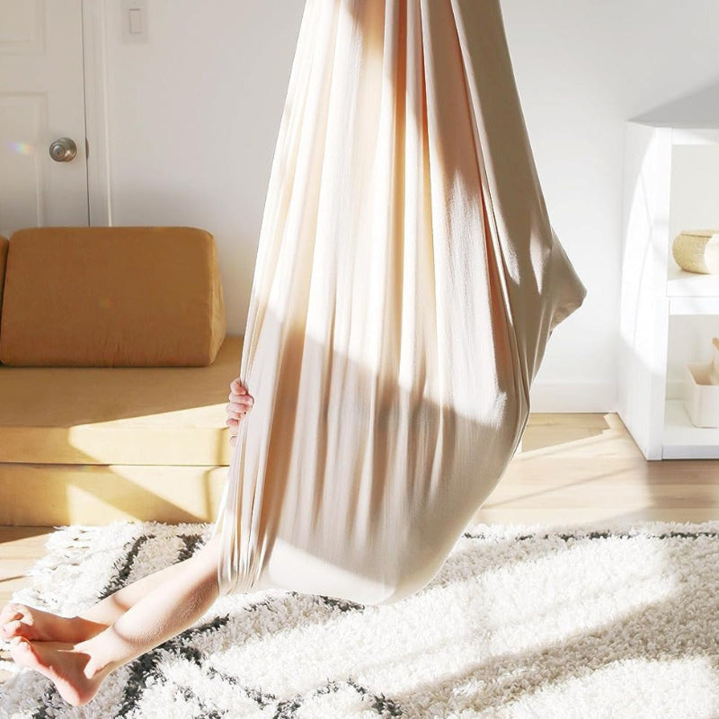 Sensory hammock for children – relaxation and security in your own home