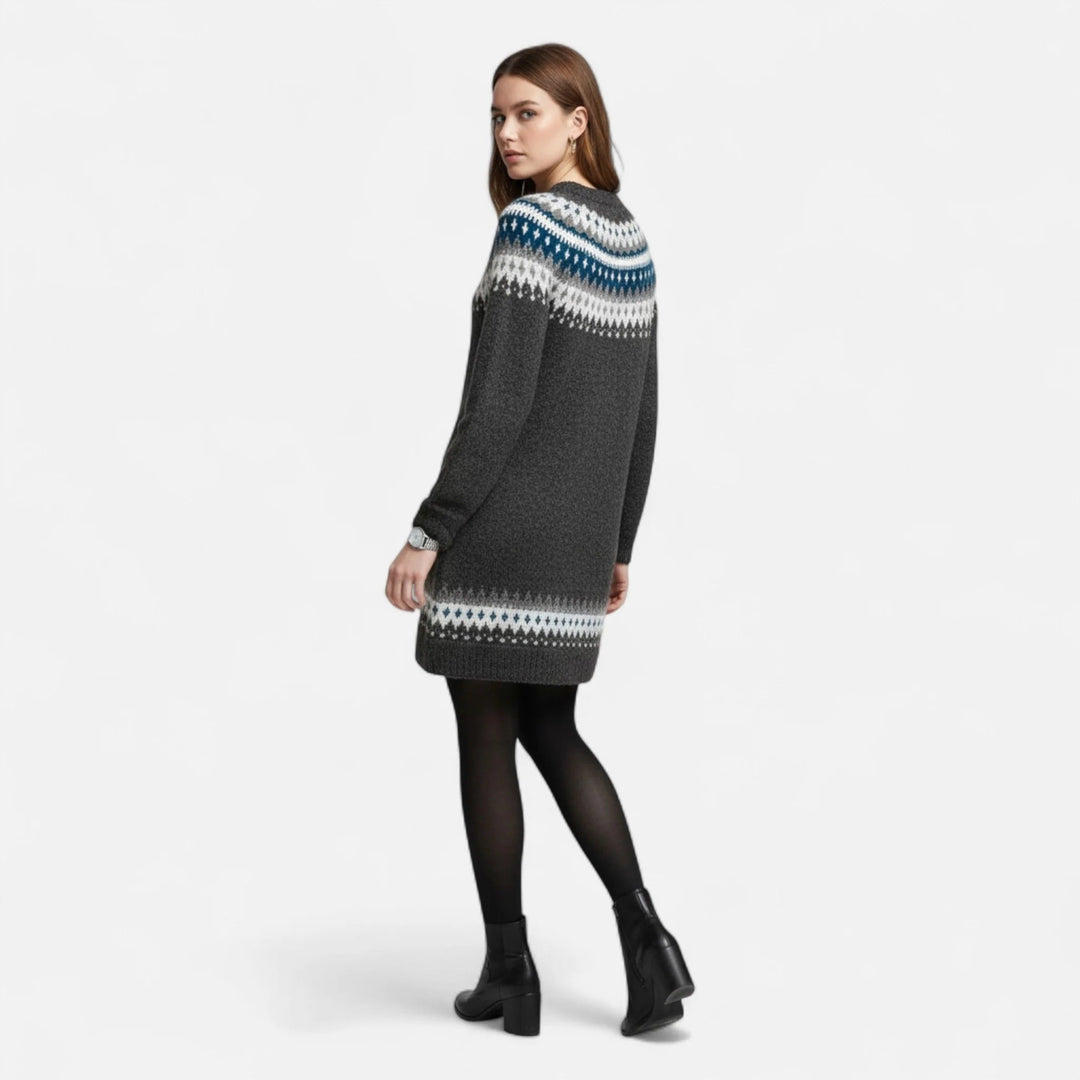 Women's Knit Sweater with Geometric Round Neck