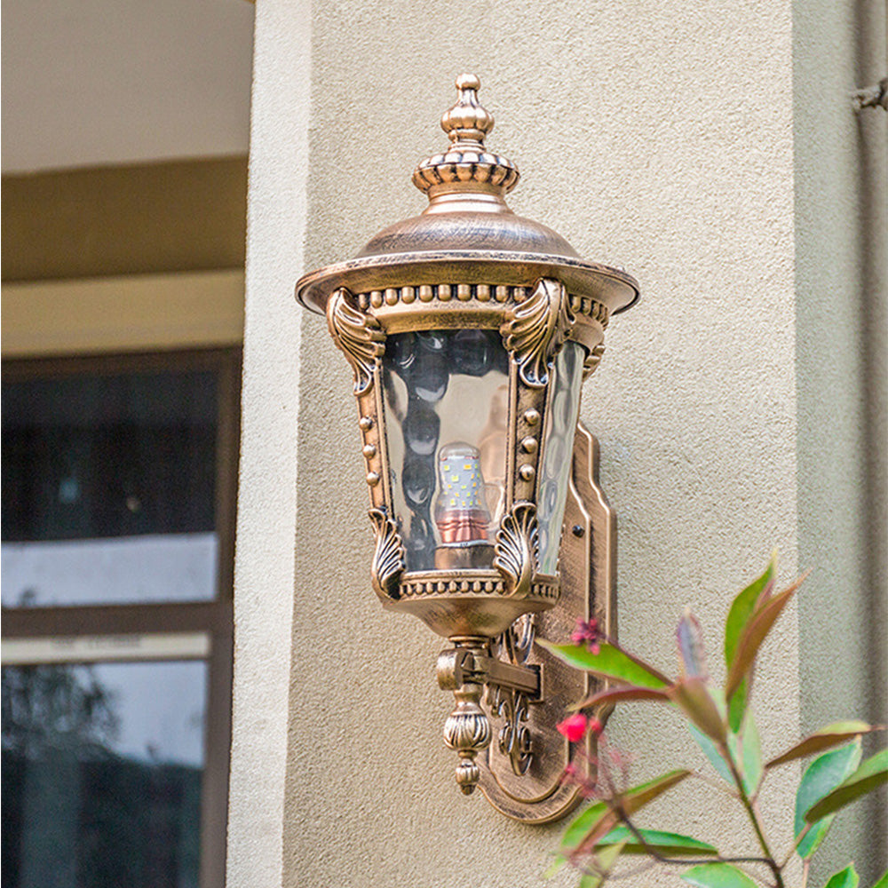 Vintage outdoor wall light with glass body – lantern style for garden and terrace