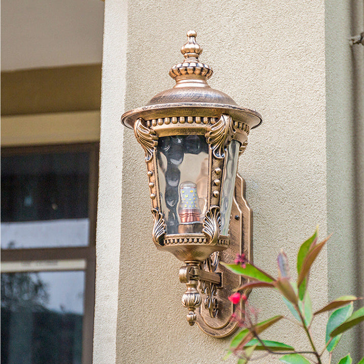 Vintage outdoor wall light with glass body – lantern style for garden and terrace