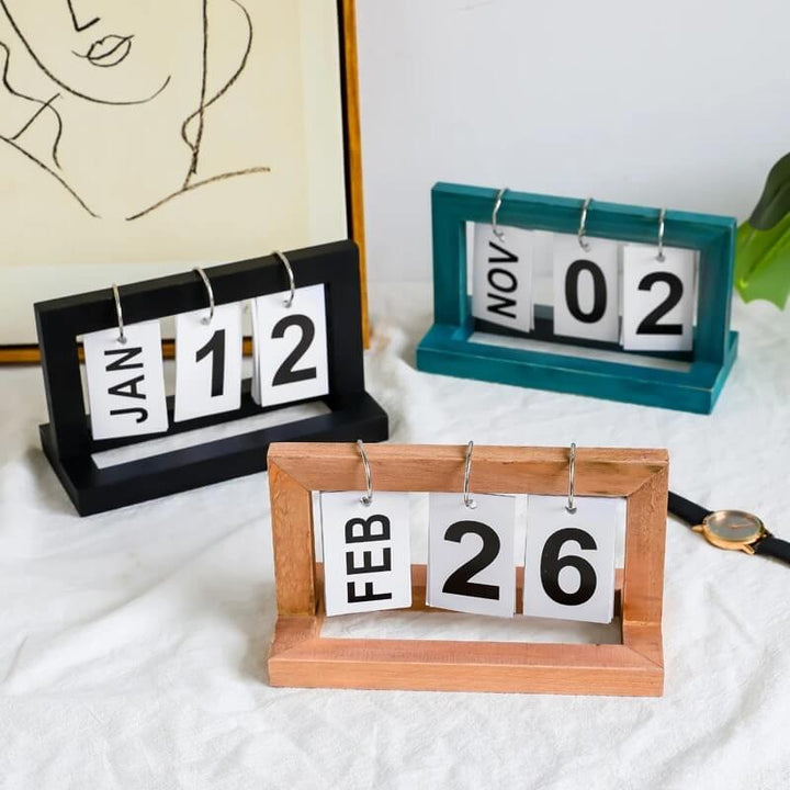 Wendekalender aus Holzdesign