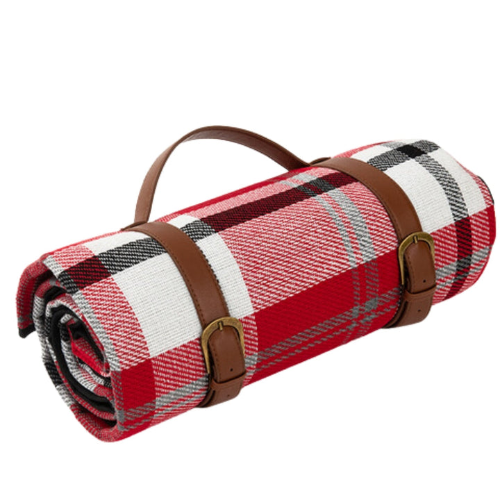 Waterproof foldable picnic blanket for outdoor use