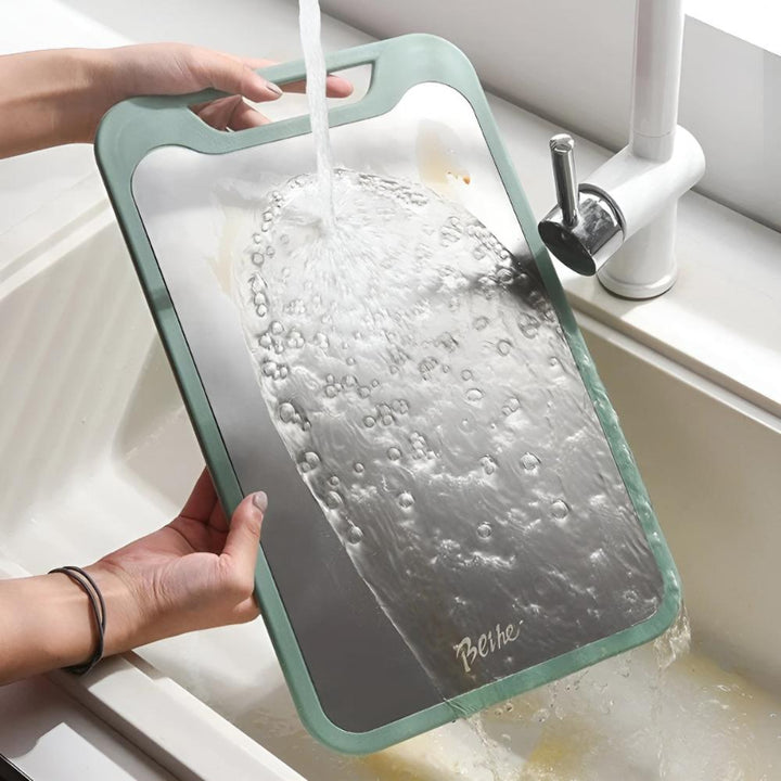 Double-sided cutting board