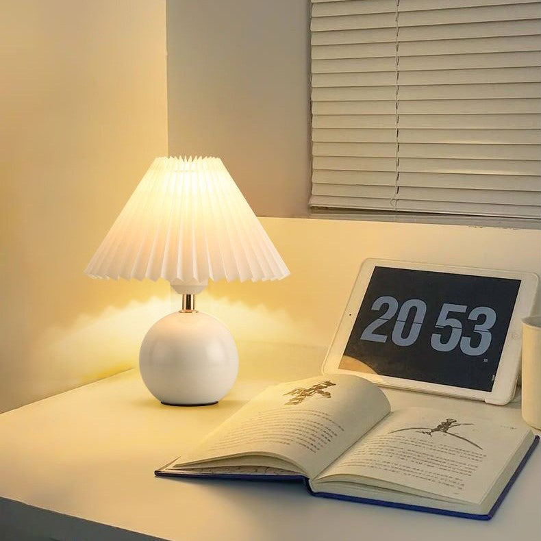 Ceramic Pleated Bedside Table Lamp