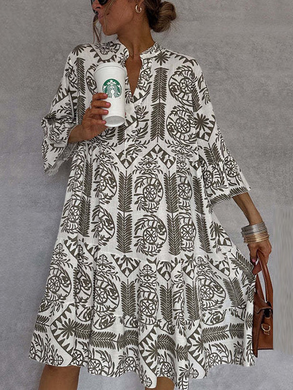 Loose V-Neck Falbala Print Midi Dress with Three-Quarter Sleeves