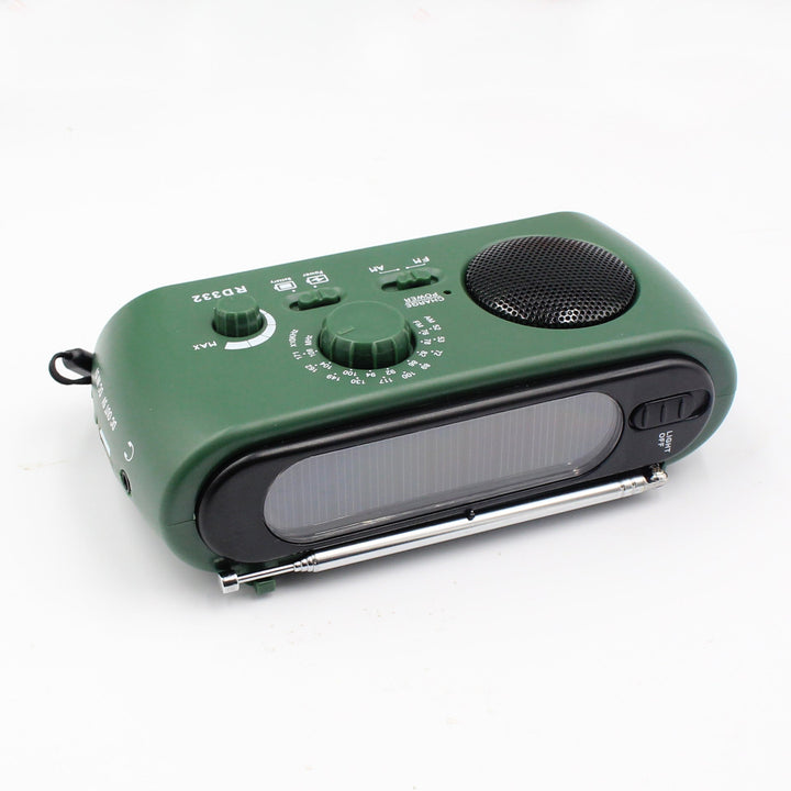 Outdoor radio with USB &amp; solar charging