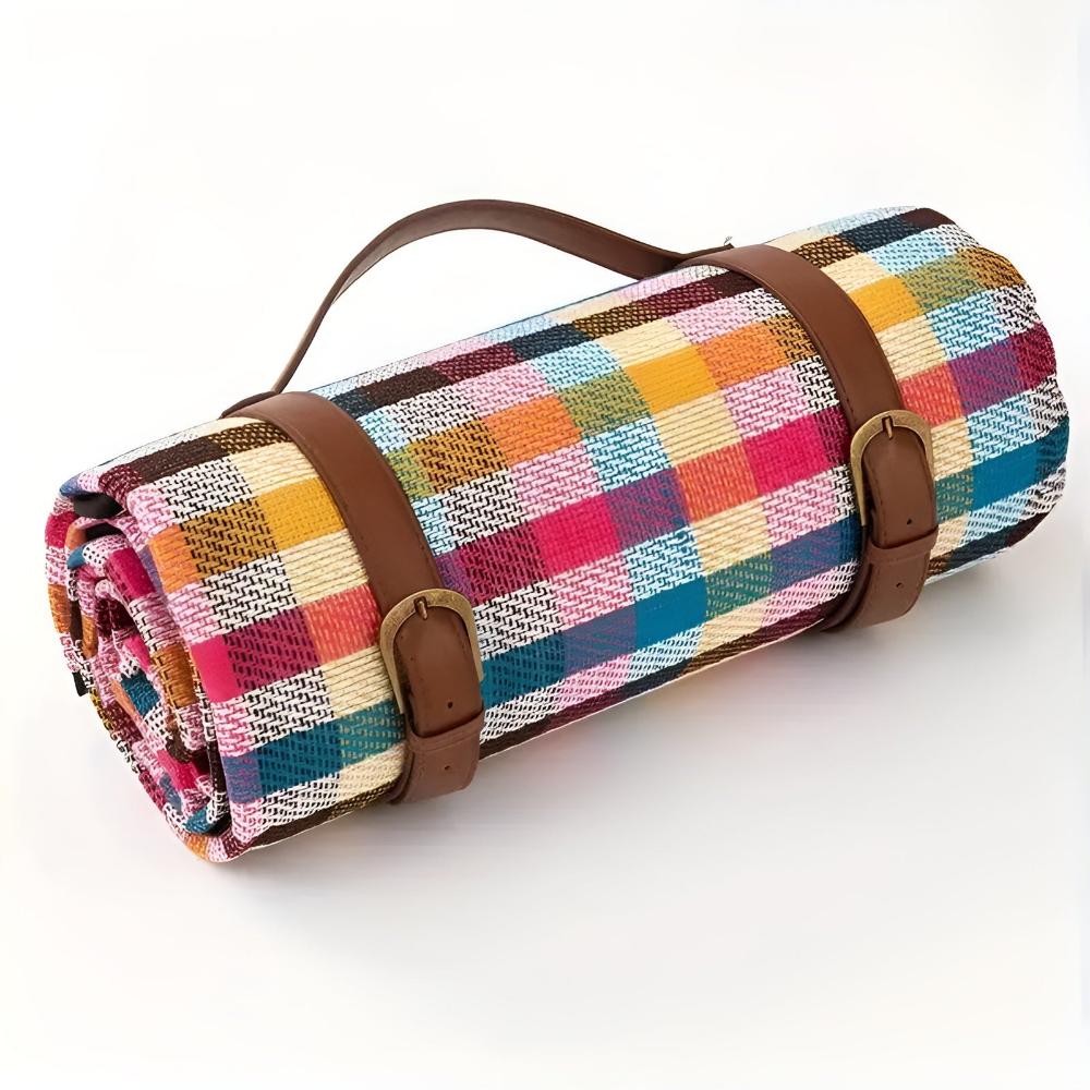 Waterproof foldable picnic blanket for outdoor use