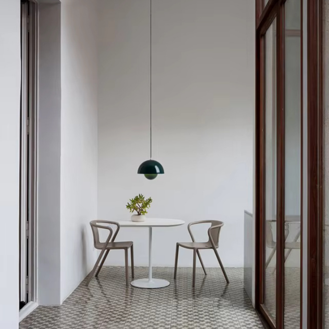 Pendelleuchte mit dimmbarer Lichtkuppel