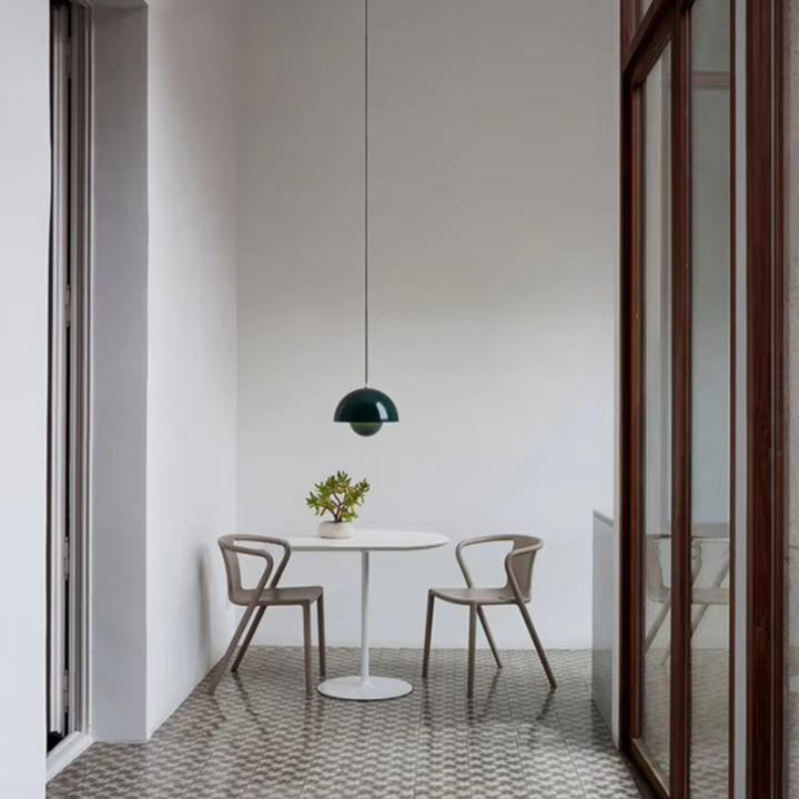 Pendelleuchte mit dimmbarer Lichtkuppel