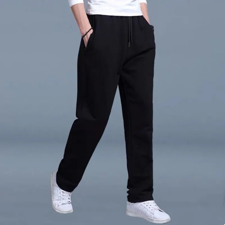 Men's Jogging Pants with a Relaxed Fit