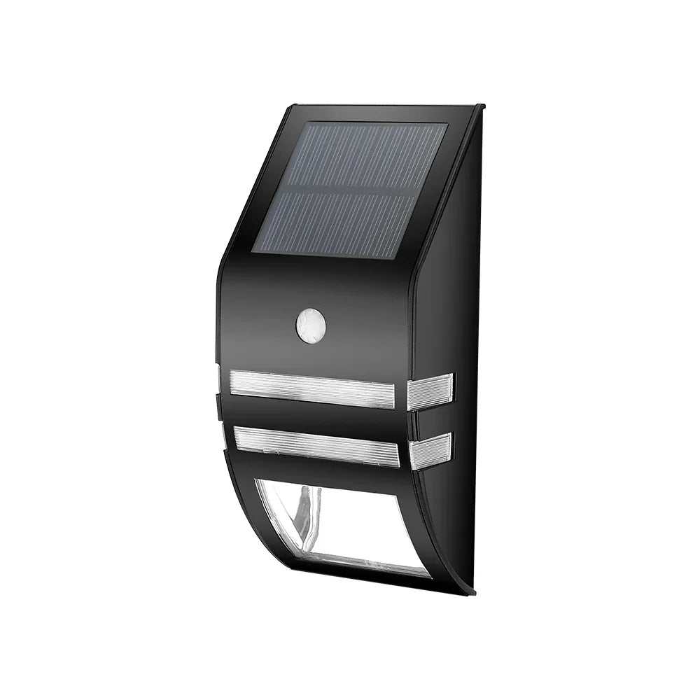 Nahaufnahme der Solar-Wandleuchte mit integriertem LED-Licht