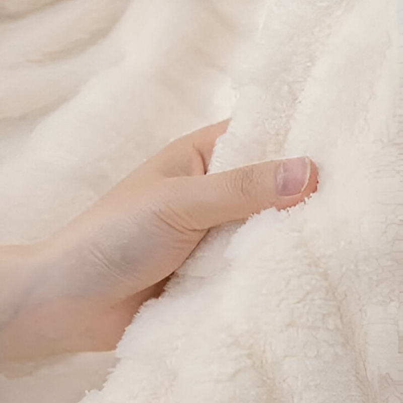 Sofa cover with arched pattern – Versatile jacquard slipcover for various sofa types