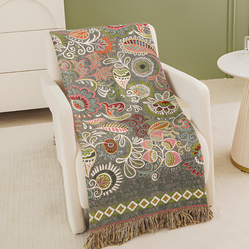 Boho cotton blanket – reversible throw with floral pattern and fringe