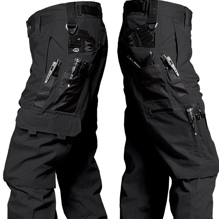 Men's Cargo Trousers with Camo Pattern and Multiple Pockets 