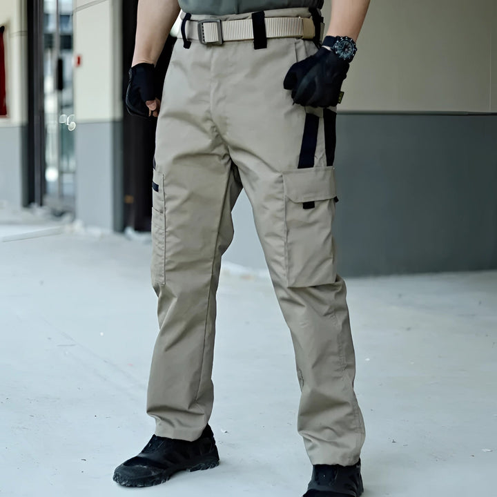 Men's Cargo Trousers with Camo Pattern and Multiple Pockets 