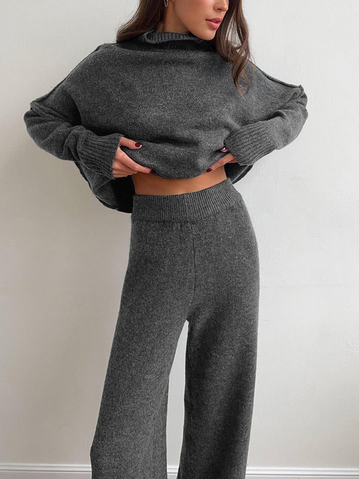 Women's Knit Set with Roll Neck and Loose Fit 