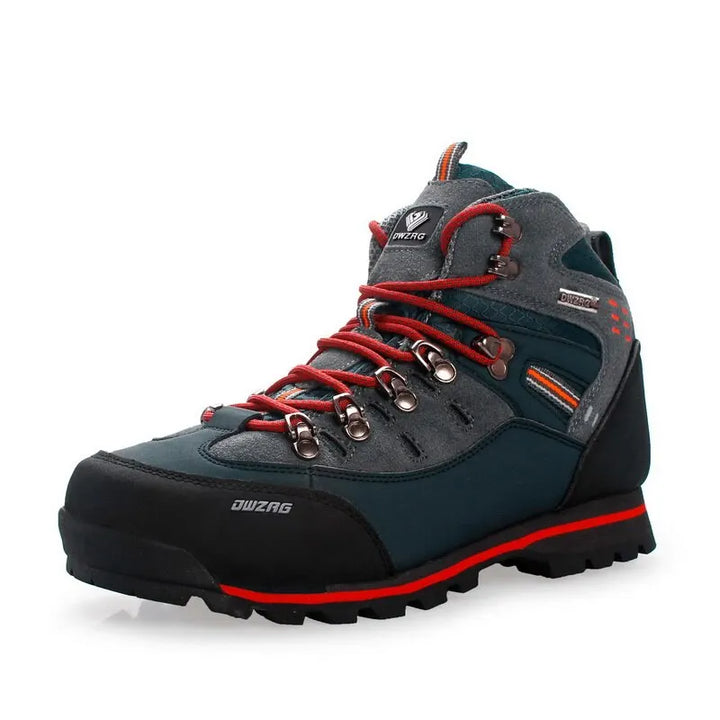 Men's hiking boots with a robust design